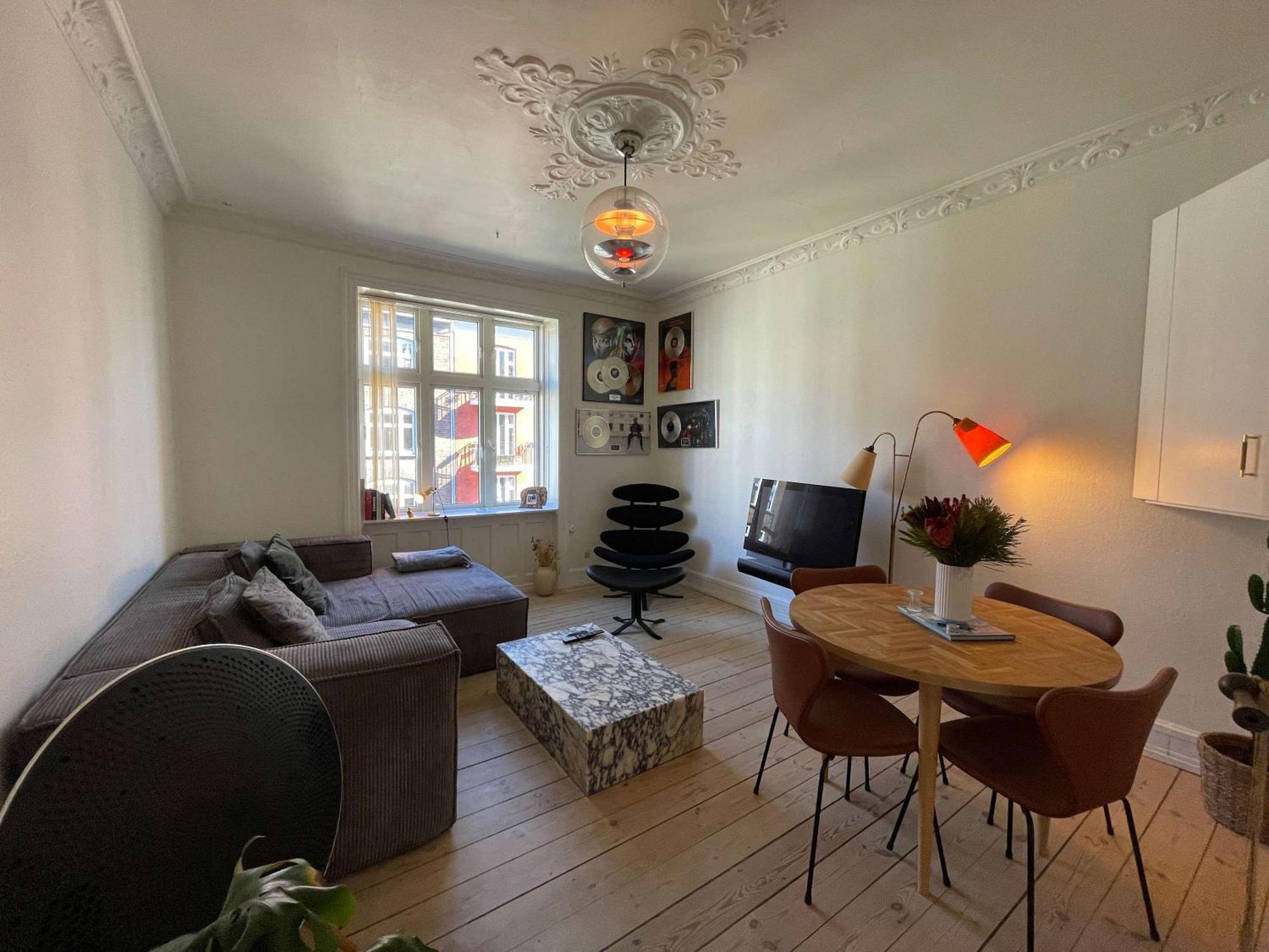 Luxury In Vestebro Lägenhet